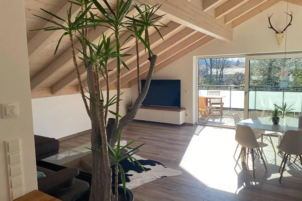 Apartment Lichtdurchflutete Wohnung mit großer Dachterrasse Bruckmühl